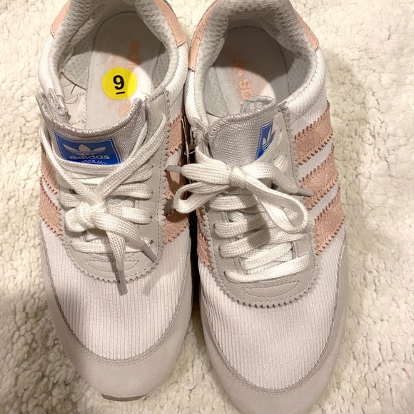 adidas Women's I-5923 Running Shoes Pink Size 9 - Picture 7 of 8